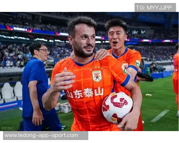 山东泰山外援卡扎伊什维利荣膺中超九十月最佳球员称号 山东泰山外援卡扎伊什维利荣膺中超九十月最佳球员称号